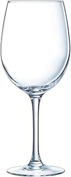 Errores al usar copas de vino tinto y cómo solucionarlos